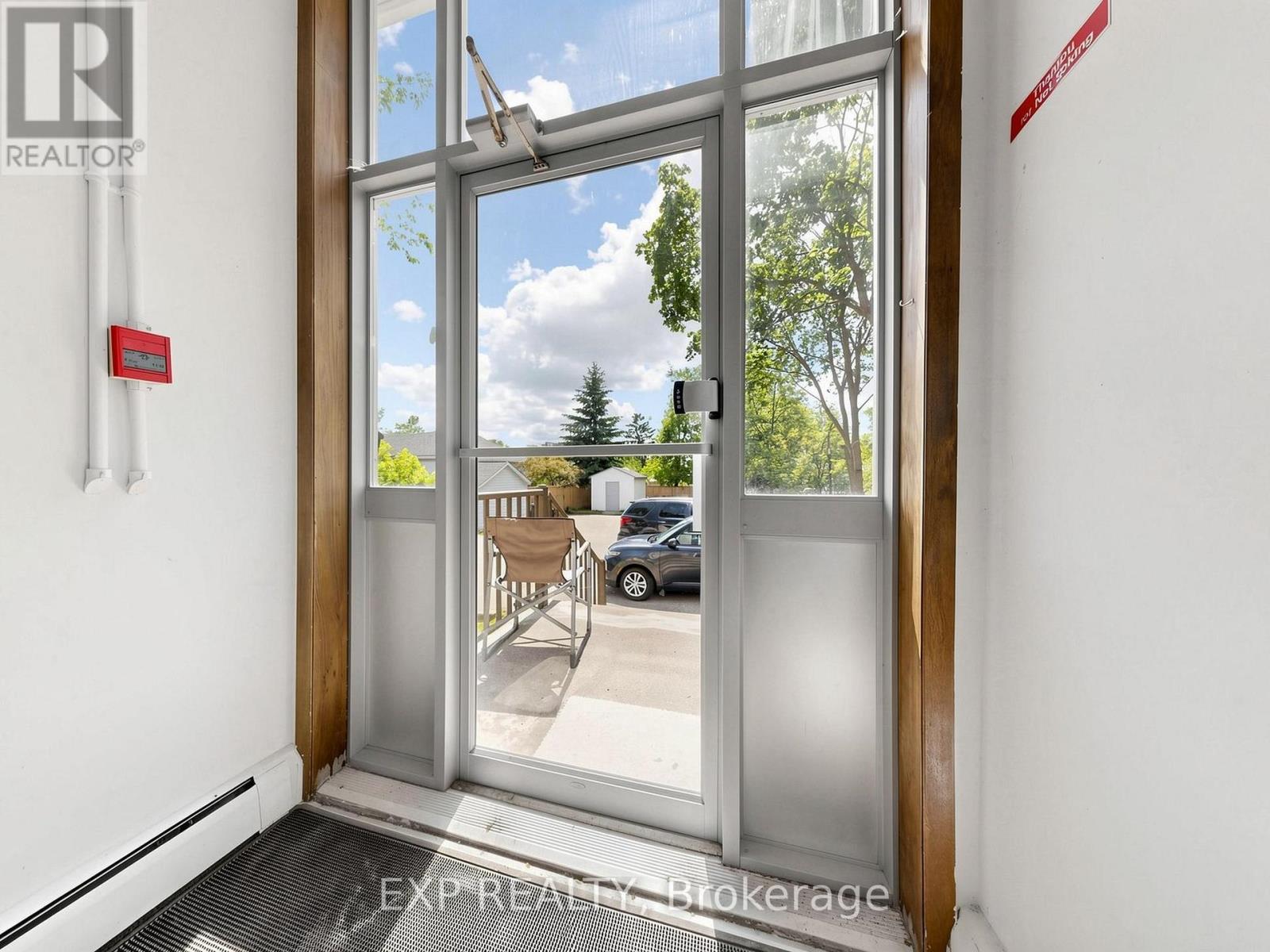 89 Donald Street, Barrie (Queen's Park), Ontario  L4N 1E6 - Photo 40 - S13743588