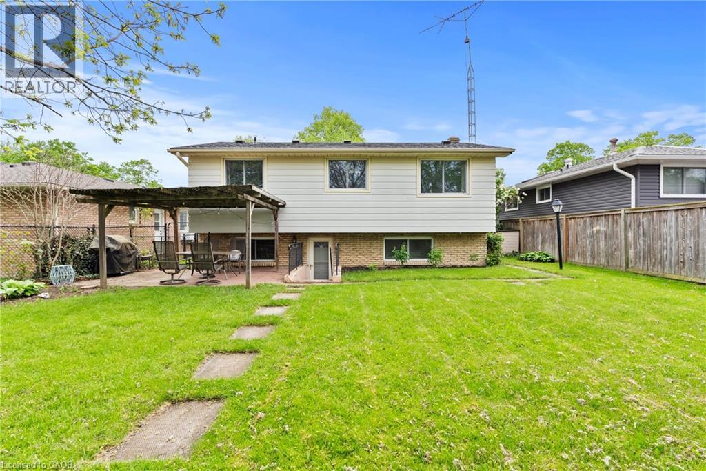 7 Ameer Drive, St. Catharines, Ontario  L2N 3S9 - Photo 28 - 40860526