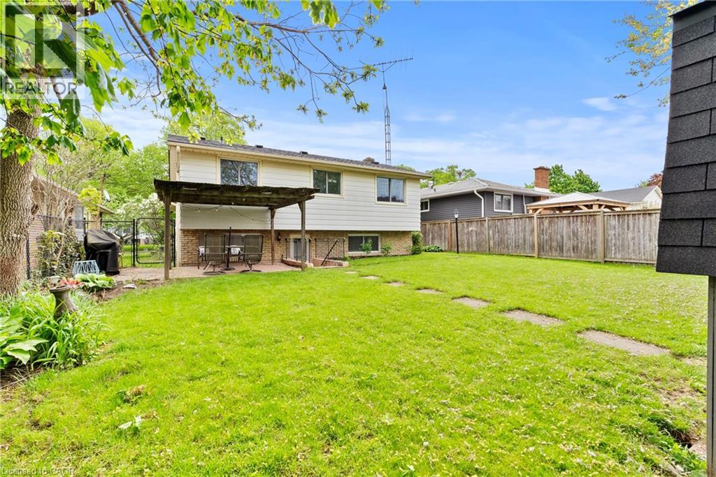 7 Ameer Drive, St. Catharines, Ontario  L2N 3S9 - Photo 30 - 40860526
