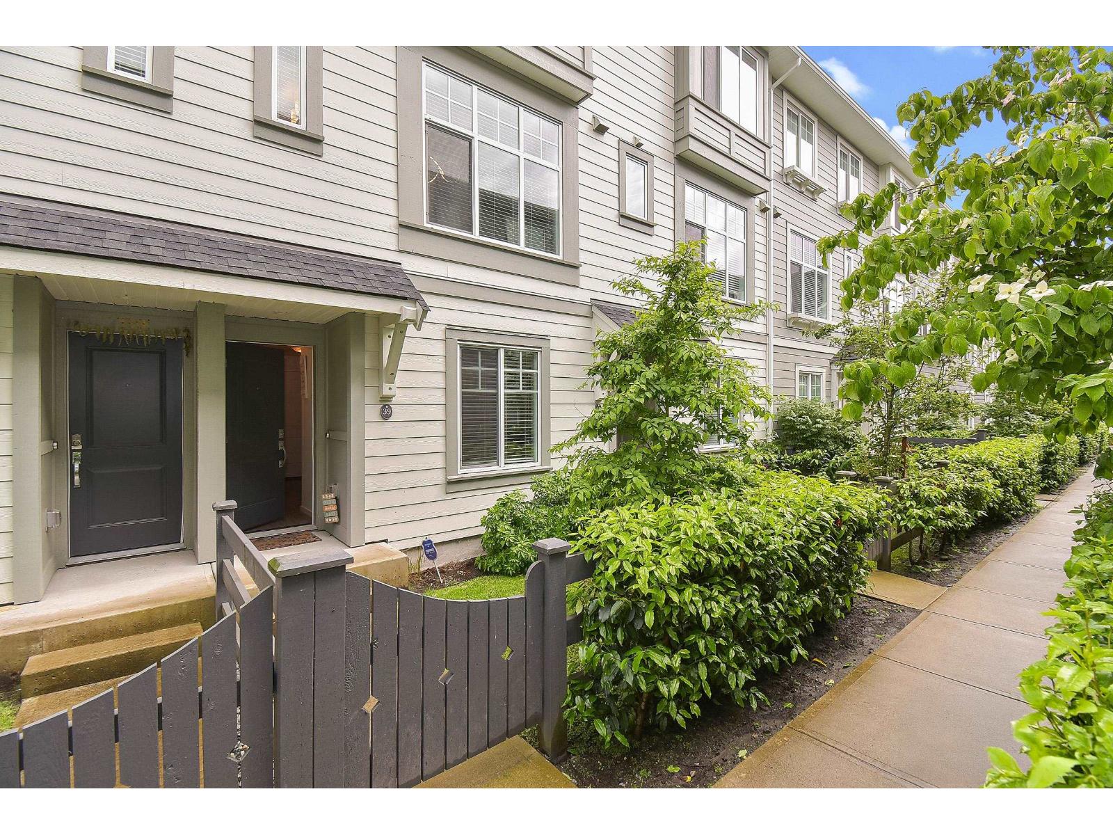 39 15850 85 Avenue, Surrey, British Columbia  V4N 6W2 - Photo 3 - R3160684