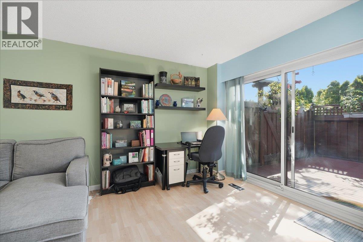 8940 Centaurus Circle, Burnaby, British Columbia  V3J 1C1 - Photo 12 - R3147282