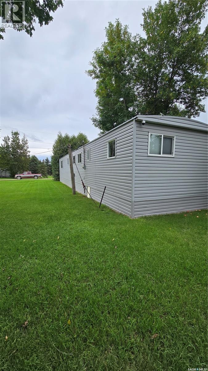 415 Third Street, Glen Ewen, Saskatchewan  S0C 1C0 - Photo 18 - SK047501
