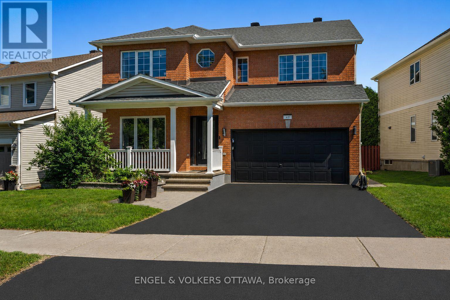 49 Kittiwake Drive, Ottawa, Ontario  K2S 1Z8 - Photo 1 - X13430530