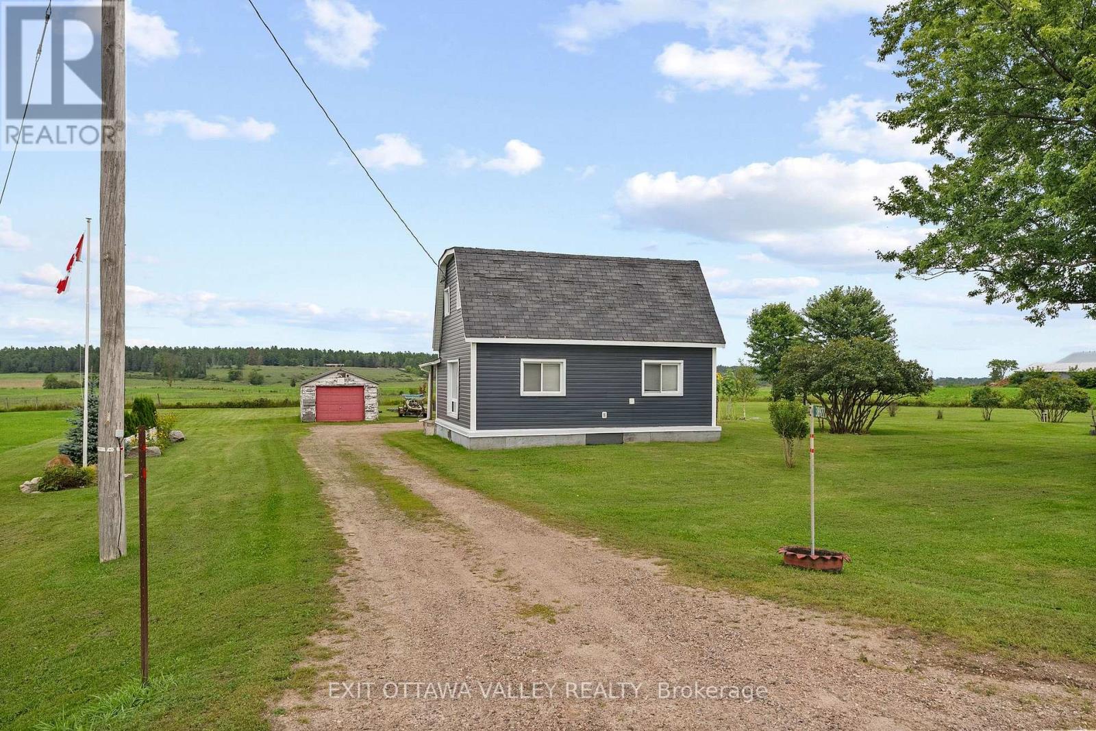 38922 41 Highway, Laurentian Valley, Ontario  K8A 6W4 - Photo 27 - X13743660