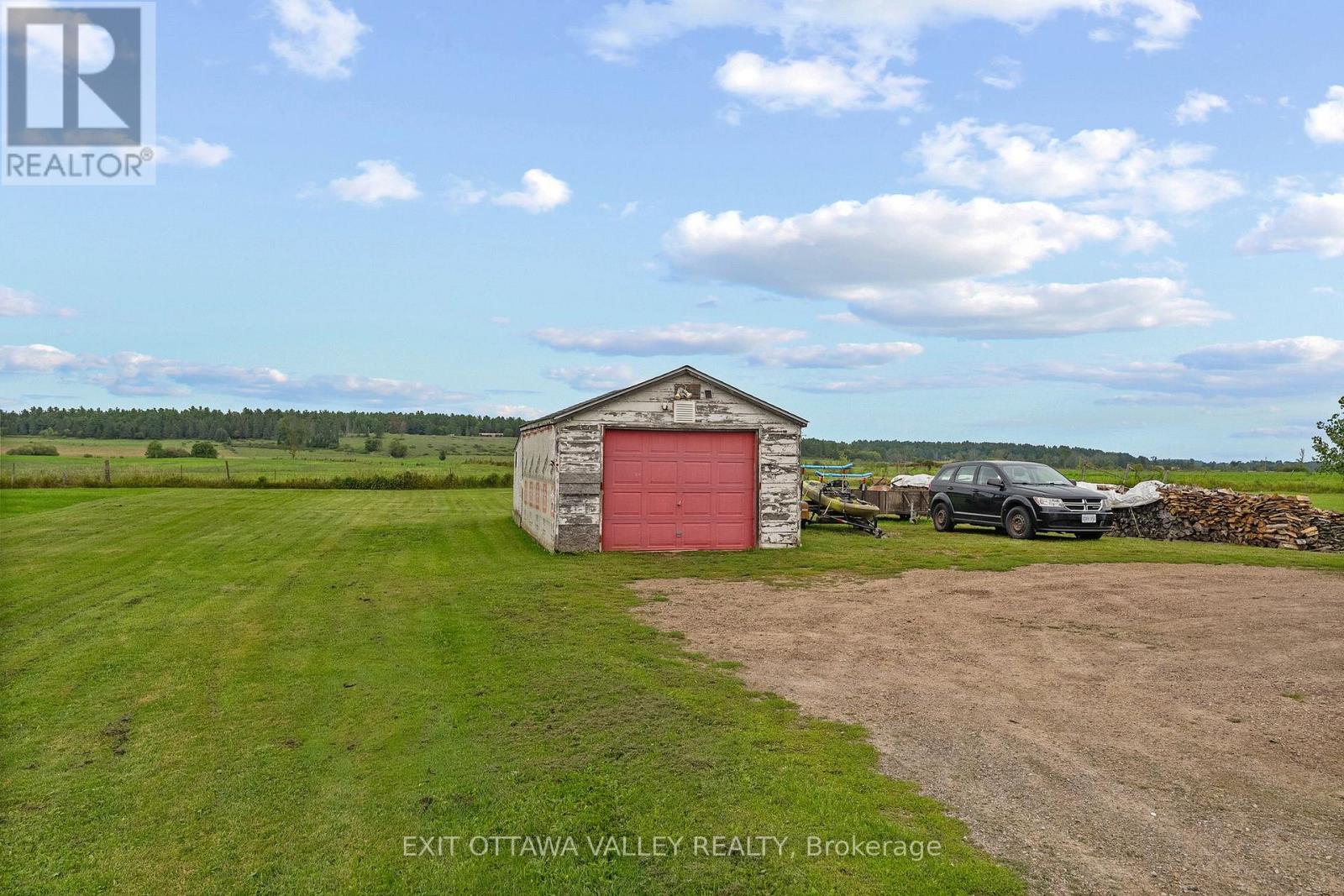38922 41 Highway, Laurentian Valley, Ontario  K8A 6W4 - Photo 28 - X13743660
