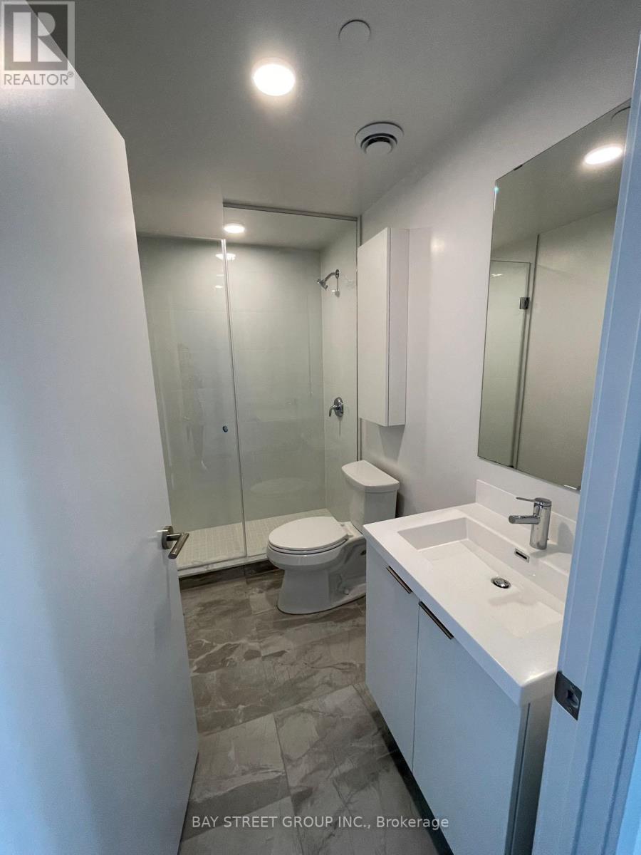 20 O'neill Road, Toronto, Ontario  M3C 0R2 - Photo 6 - C13743622