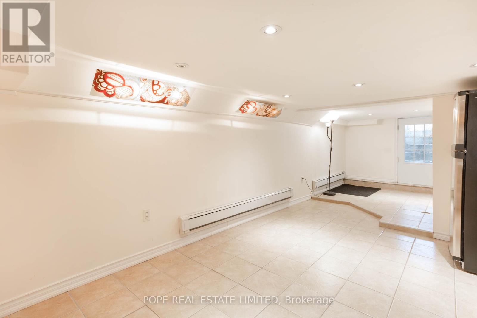 Bsmt - 447 Roxton Road, Toronto, Ontario  M6G 3R5 - Photo 12 - C13743626