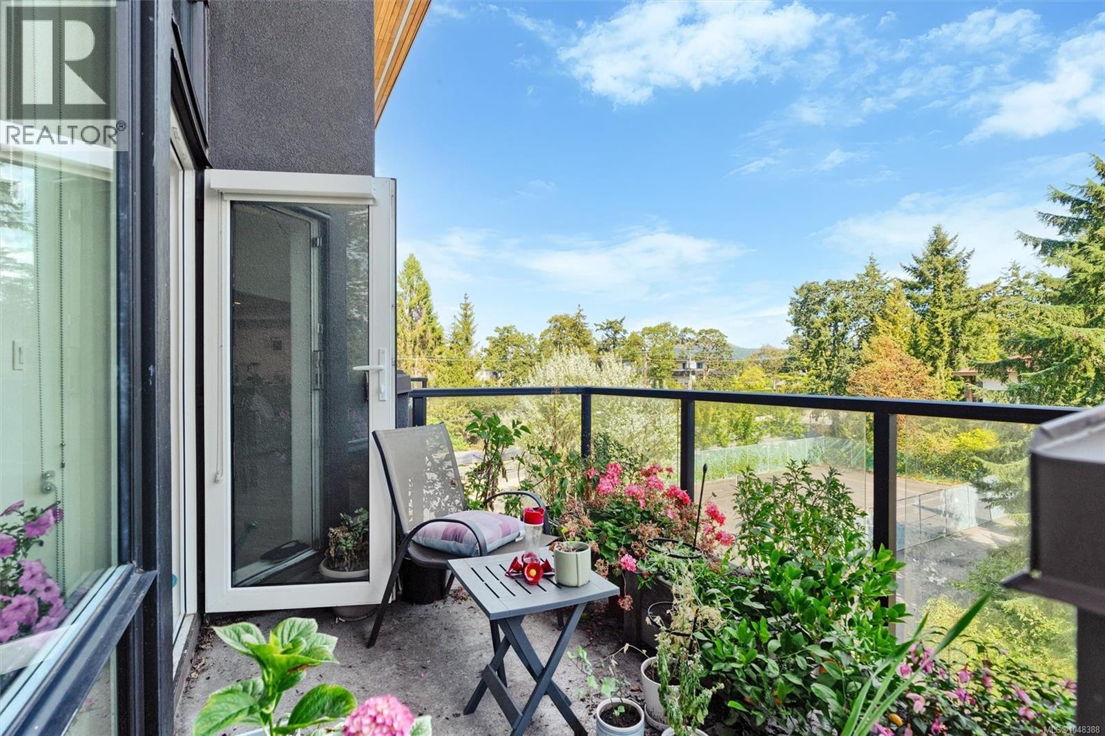 414 991 Mckenzie Ave, Saanich, British Columbia  V8X 0B5 - Photo 13 - 1048388