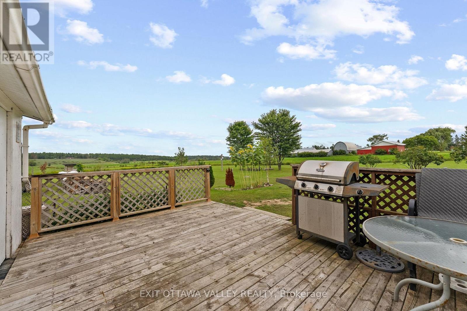 38922 41 Highway, Laurentian Valley, Ontario  K8A 6W4 - Photo 24 - X13743660