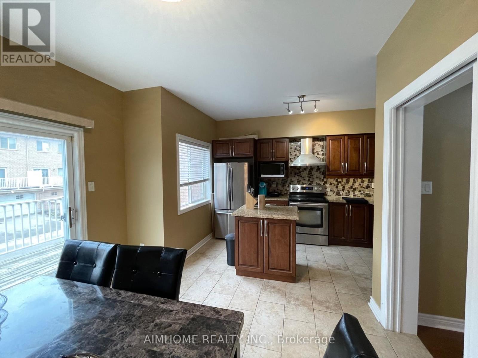75 Leitchcroft Crescent, Markham, Ontario  L3T 7T9 - Photo 7 - N13743620