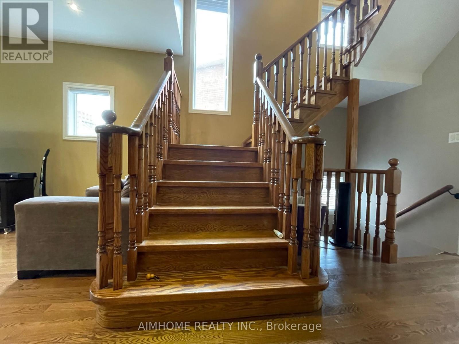 75 Leitchcroft Crescent, Markham, Ontario  L3T 7T9 - Photo 8 - N13743620