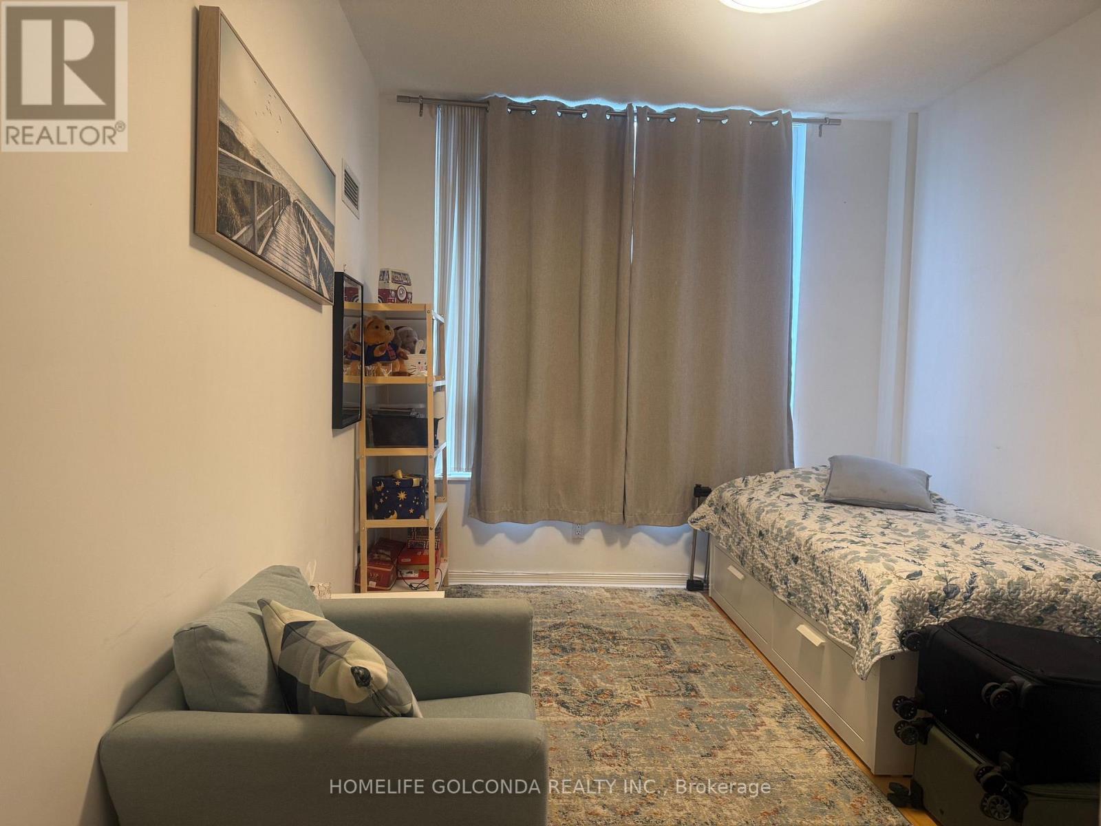 Ph07 - 330 Red Maple Road, Richmond Hill, Ontario  L4C 0T6 - Photo 11 - N13743642