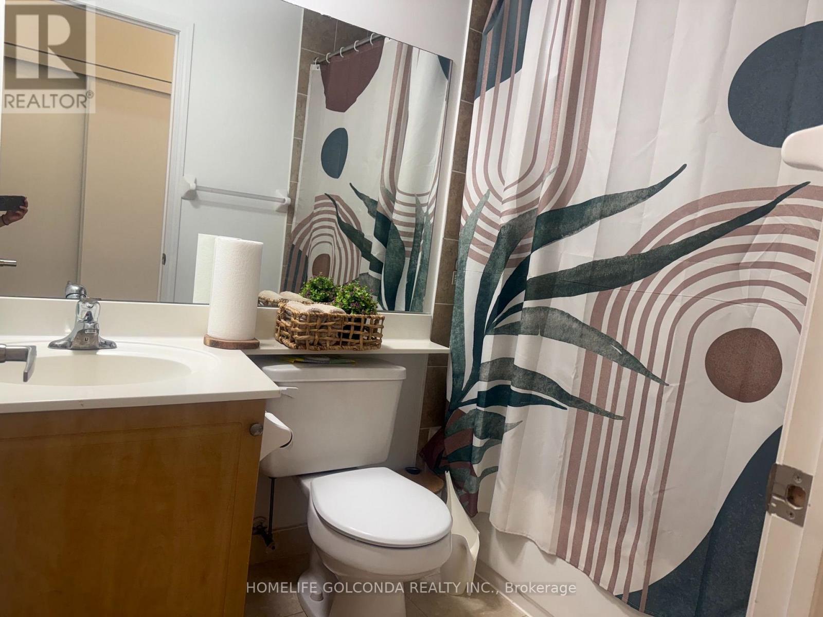 Ph07 - 330 Red Maple Road, Richmond Hill, Ontario  L4C 0T6 - Photo 16 - N13743642