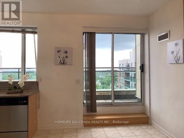 Ph07 - 330 Red Maple Road, Richmond Hill, Ontario  L4C 0T6 - Photo 6 - N13743642