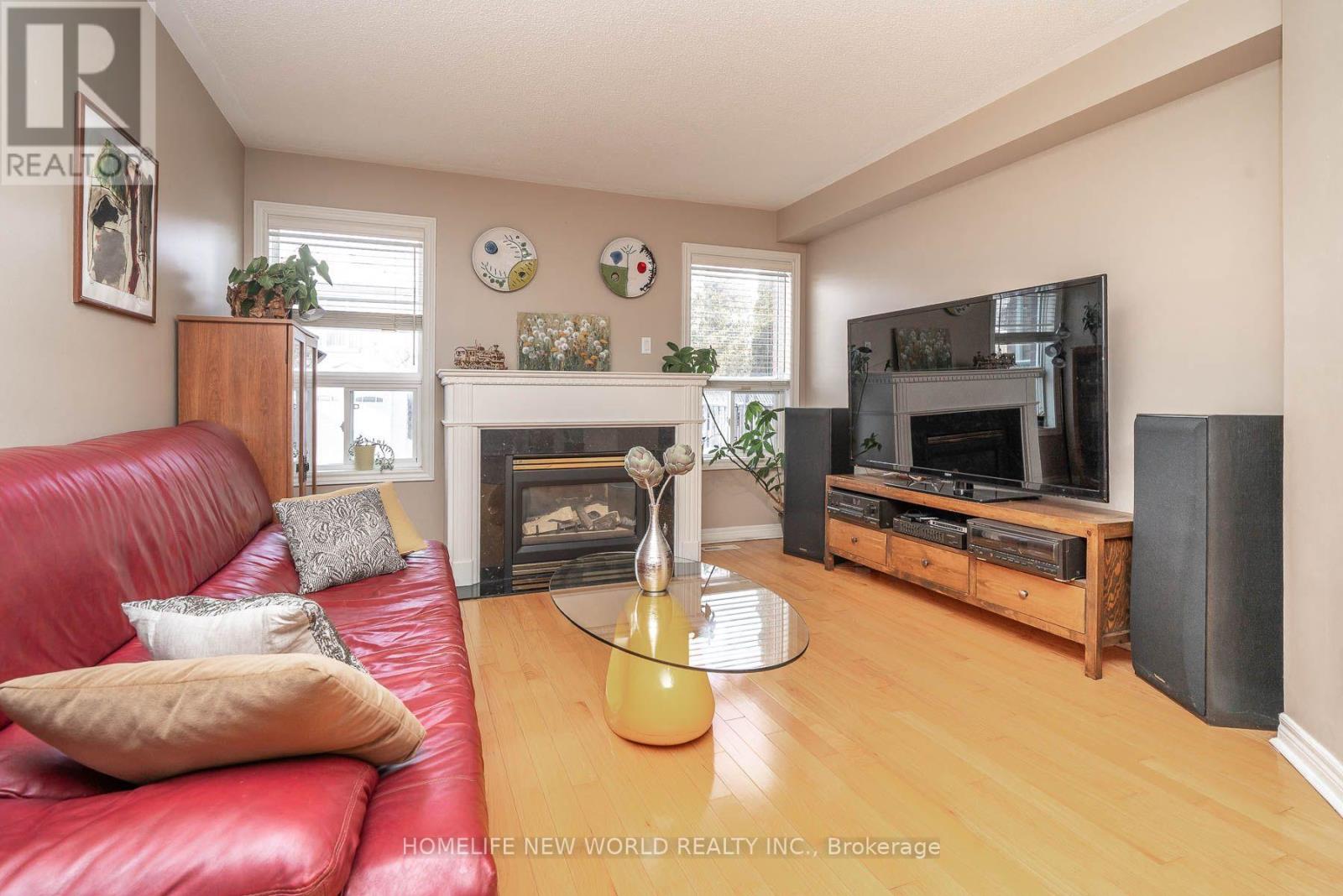 26 Cape Breton Court, Richmond Hill, Ontario  L4E 3W4 - Photo 16 - N13743650