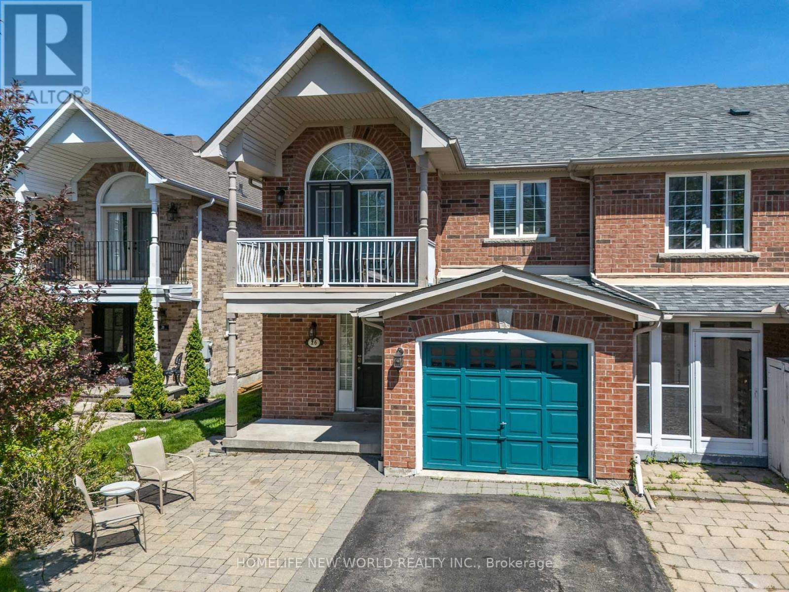26 Cape Breton Court, Richmond Hill, Ontario  L4E 3W4 - Photo 3 - N13743650