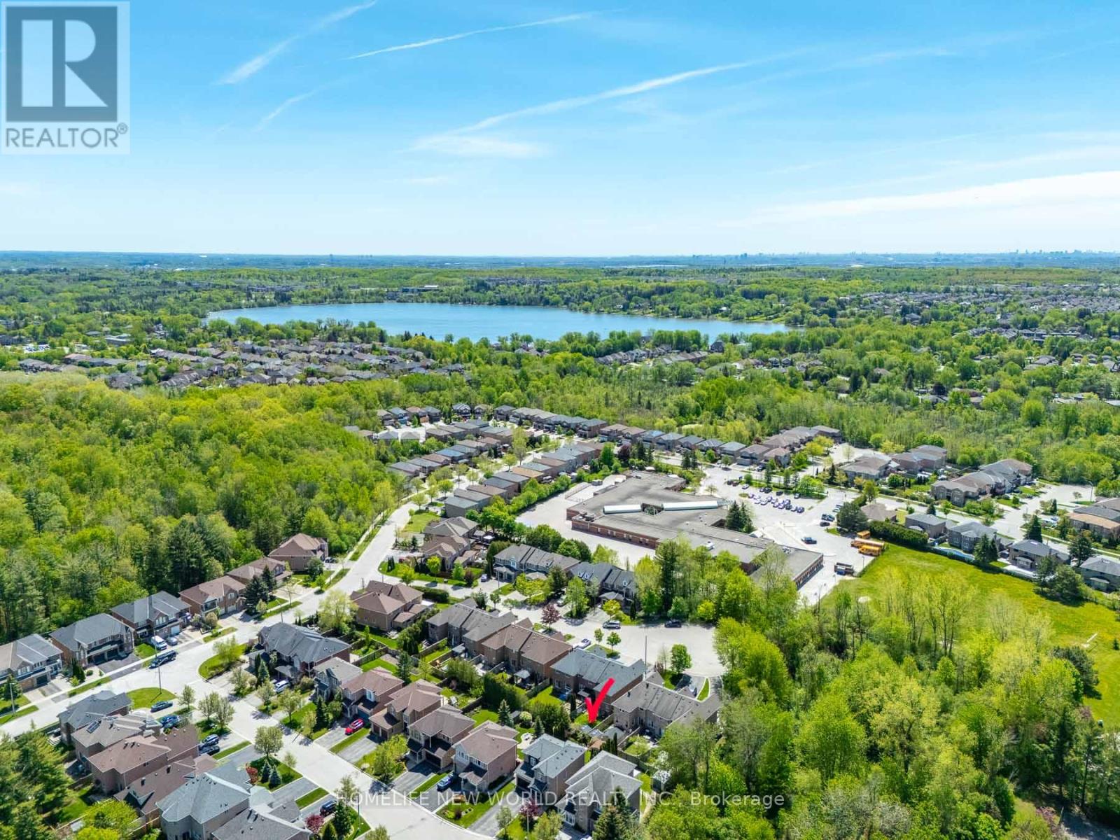 26 Cape Breton Court, Richmond Hill, Ontario  L4E 3W4 - Photo 40 - N13743650