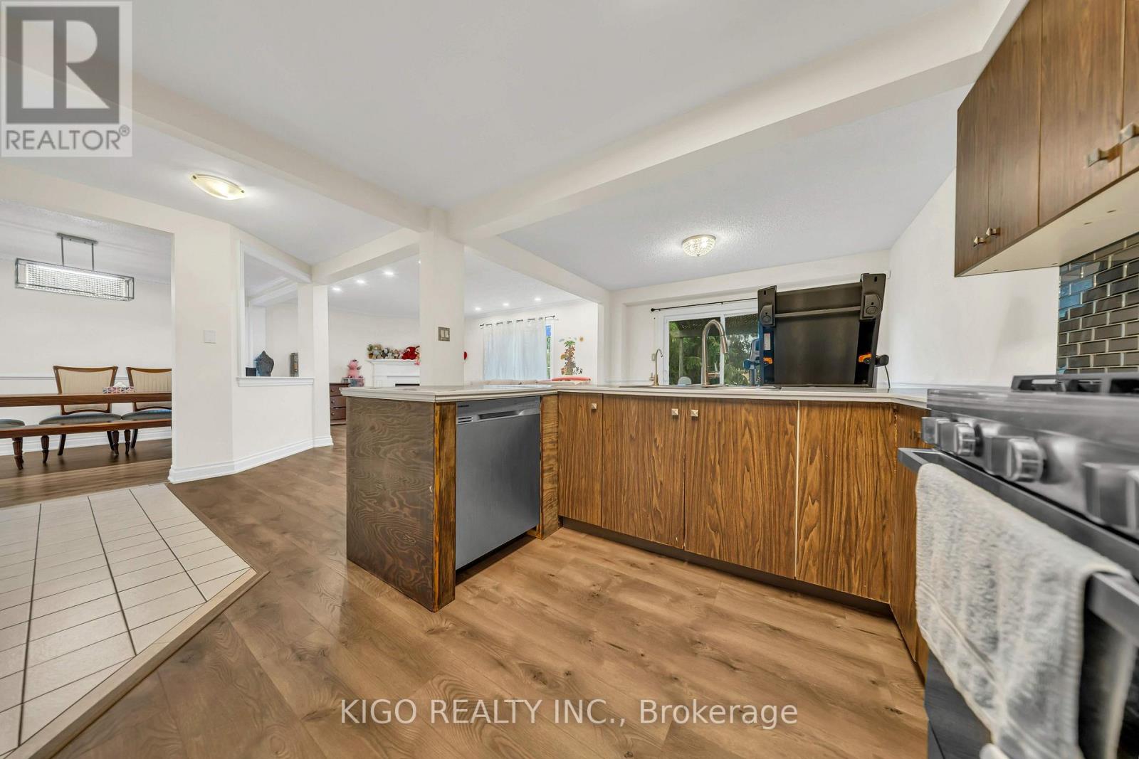 191 Livingstone Street W, Barrie, Ontario  L4N 6Z9 - Photo 10 - S13743630