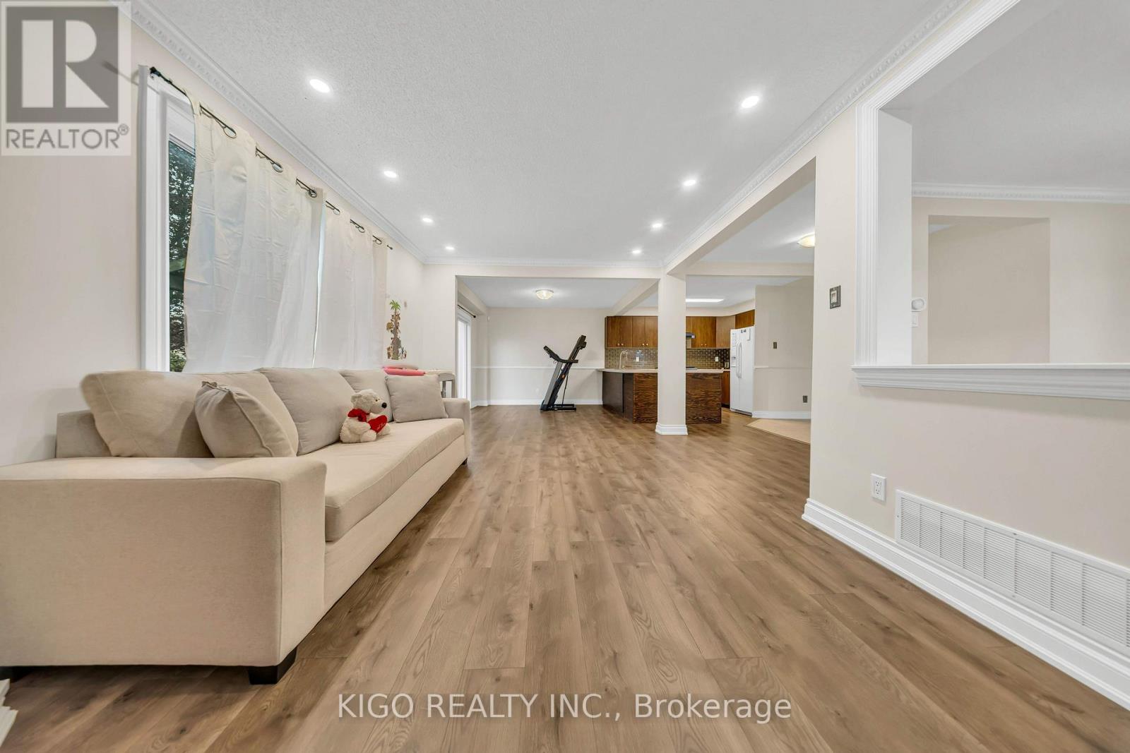 191 Livingstone Street W, Barrie, Ontario  L4N 6Z9 - Photo 7 - S13743630