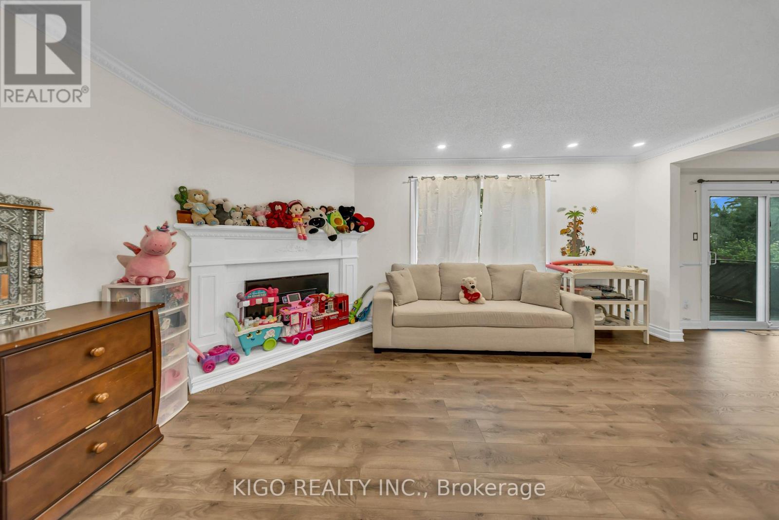 191 Livingstone Street W, Barrie, Ontario  L4N 6Z9 - Photo 8 - S13743630