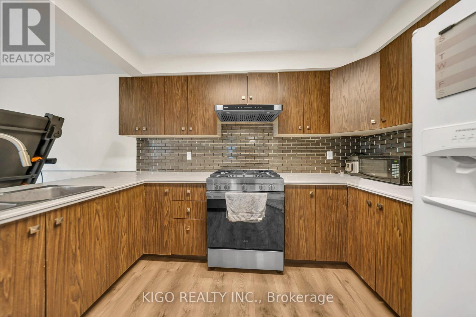 191 Livingstone Street W, Barrie, Ontario  L4N 6Z9 - Photo 9 - S13743630