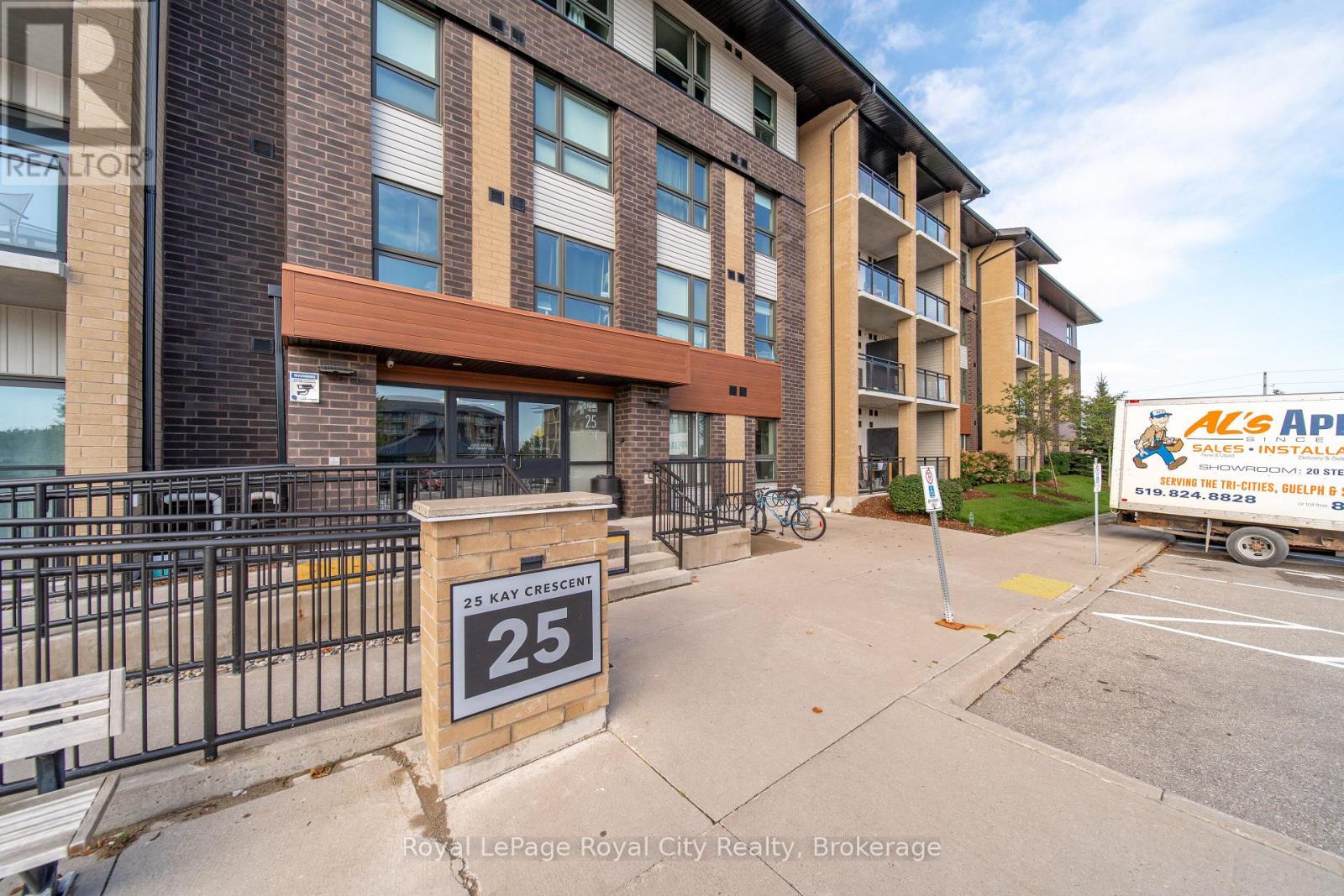 302 - 25 Kay Crescent, Guelph (Pineridge/westminster Woods), Ontario  N1L 0P2 - Photo 2 - X13743616