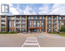 302 - 25 KAY CRESCENT