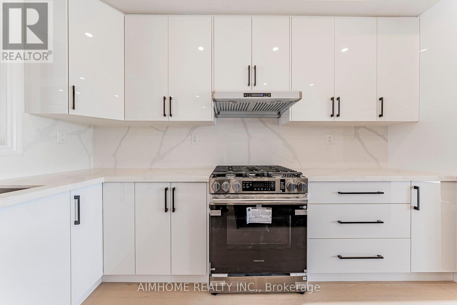 10 - 3070 John Mckay Boulevard, Oakville, Ontario  L6H 4K5 - Photo 17 - W13743632