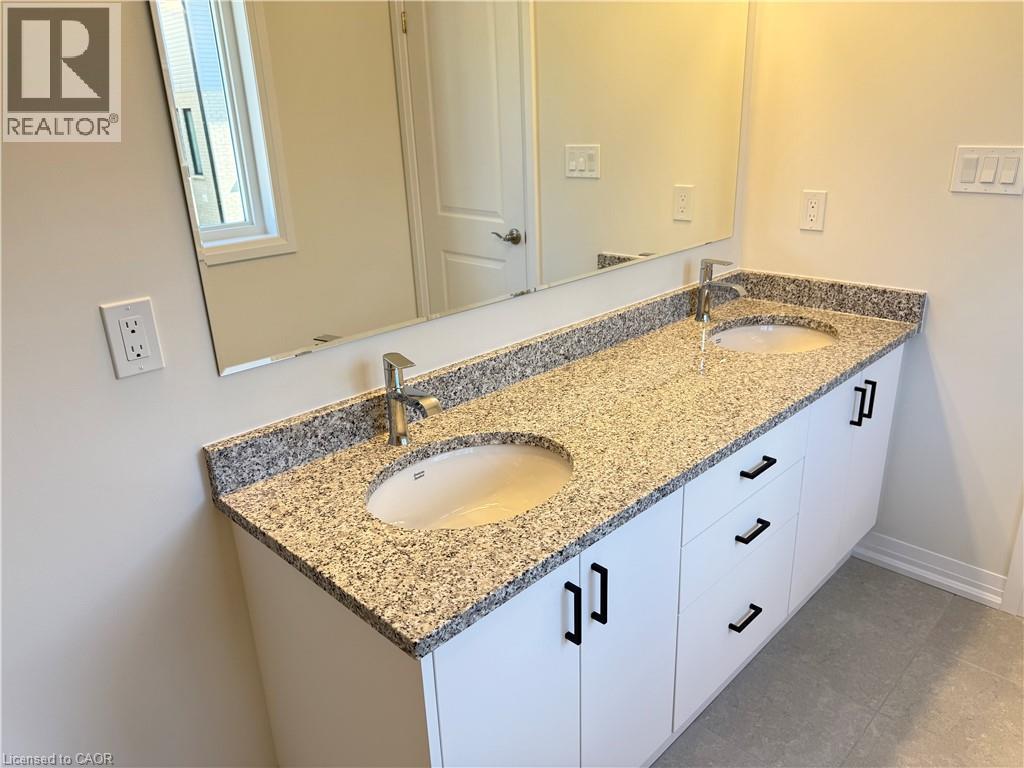 553 Balsam Poplar Street, Waterloo, Ontario  N2V 0H8 - Photo 12 - 40859242