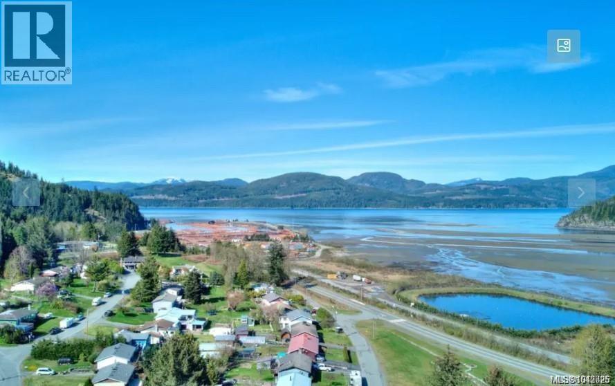 400 Macmillan Dr, Sayward, British Columbia  V0P 1R0 - Photo 2 - 1042026
