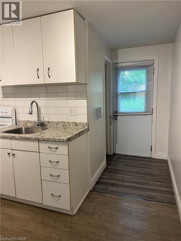 16 Kehl Street Unit# 2, Kitchener, Ontario  N2M 3T9 - Photo 11 - 40860384