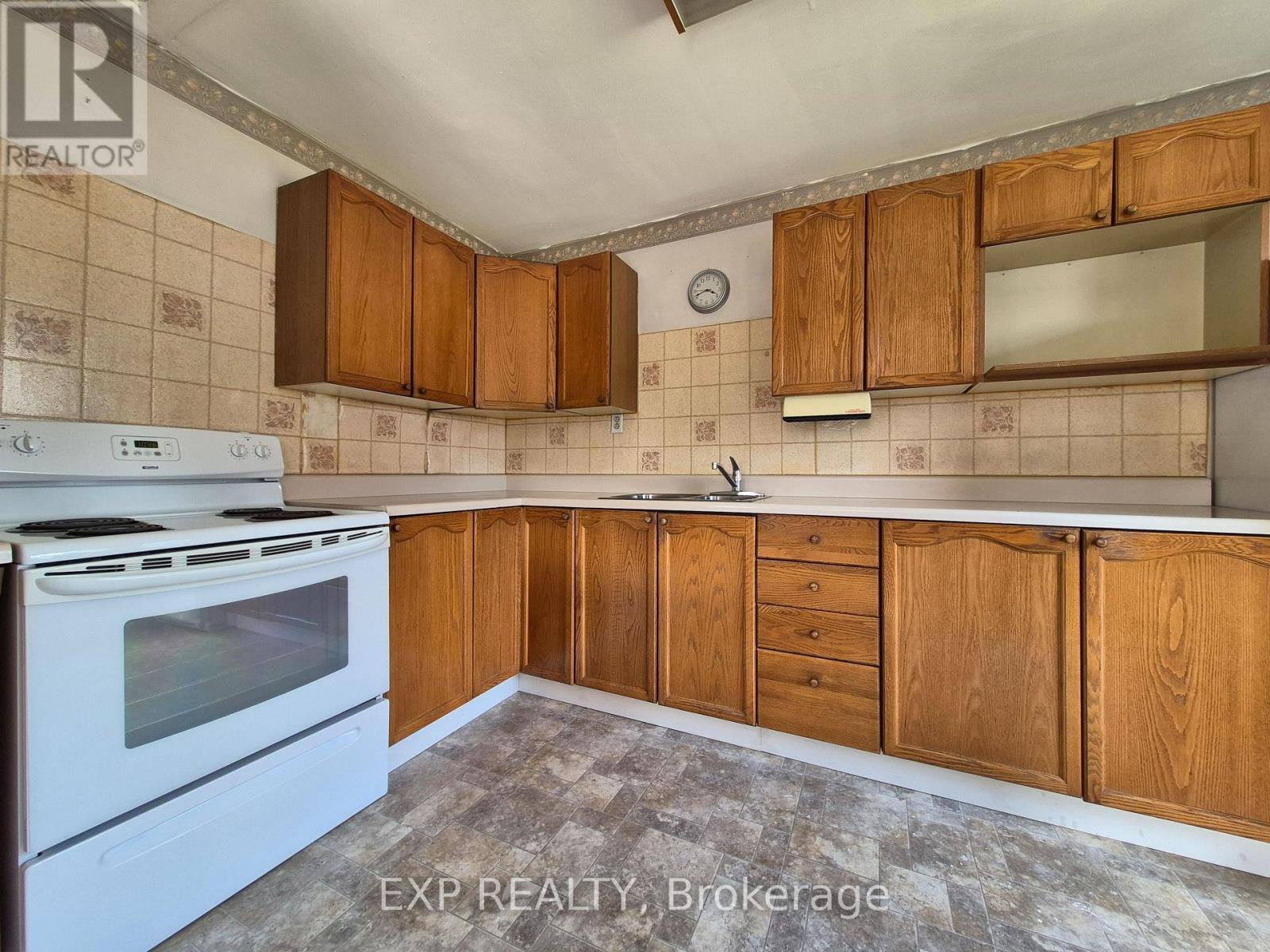 170 June Street, Renfrew, Ontario  K7V 2K3 - Photo 12 - X13743686