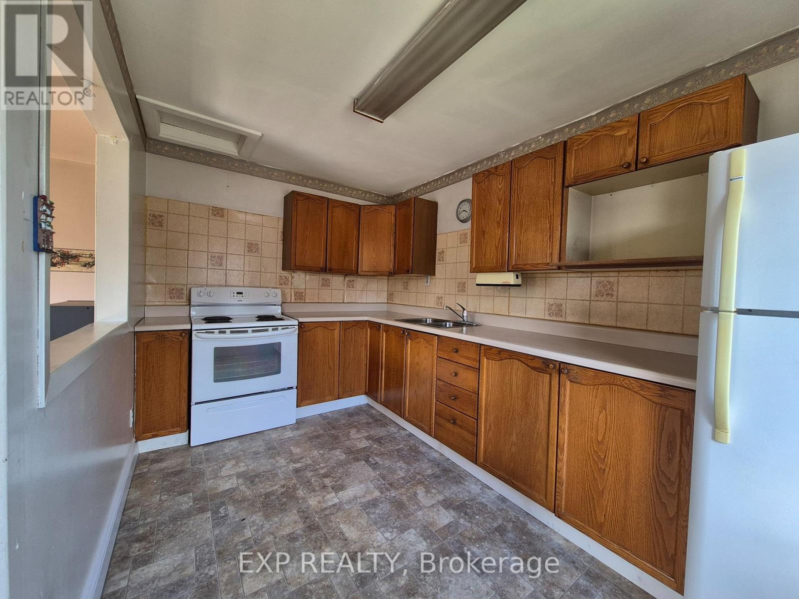 170 June Street, Renfrew, Ontario  K7V 2K3 - Photo 13 - X13743686