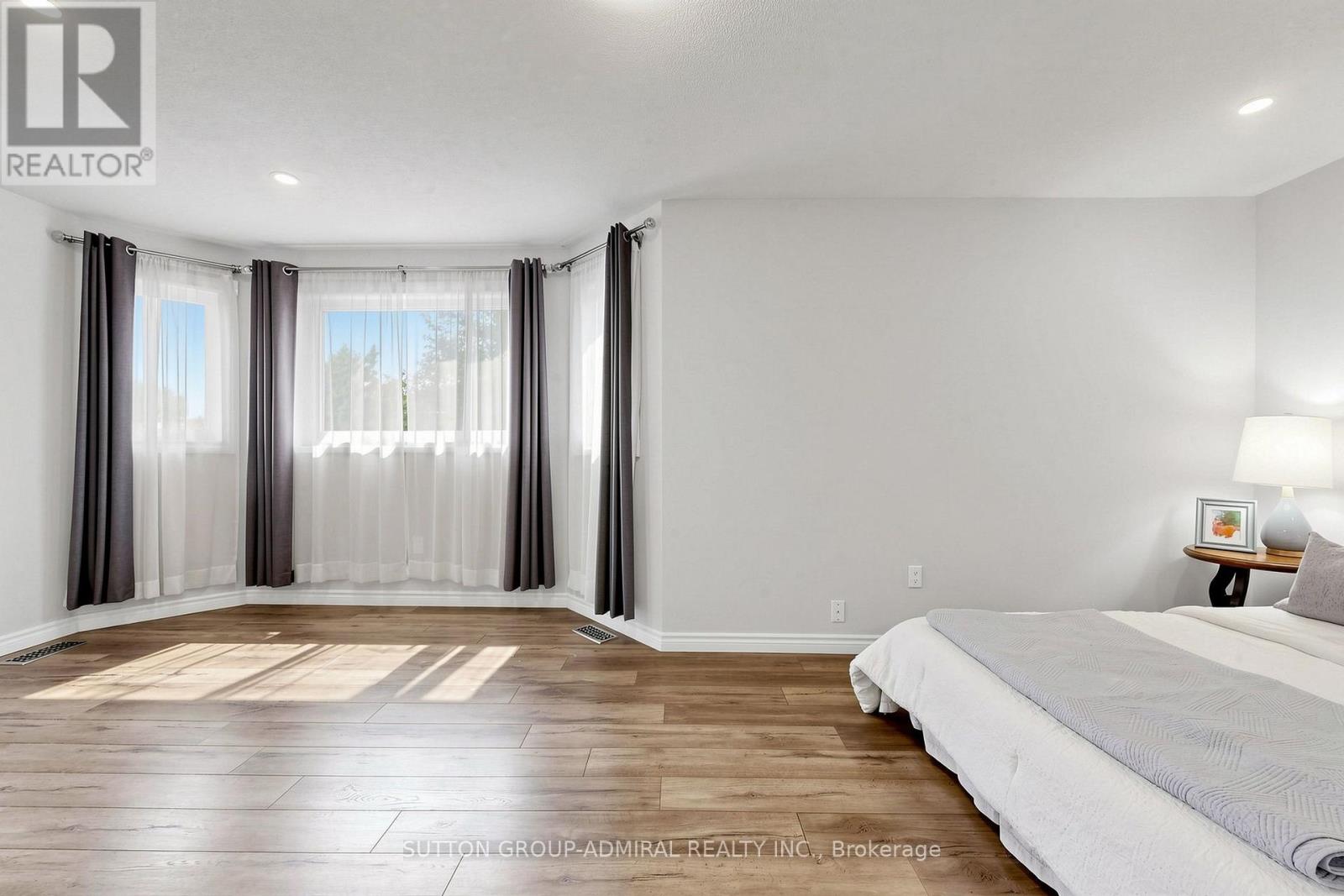 38 Felt Crescent, Barrie, Ontario  L4N 8V1 - Photo 16 - S13743664