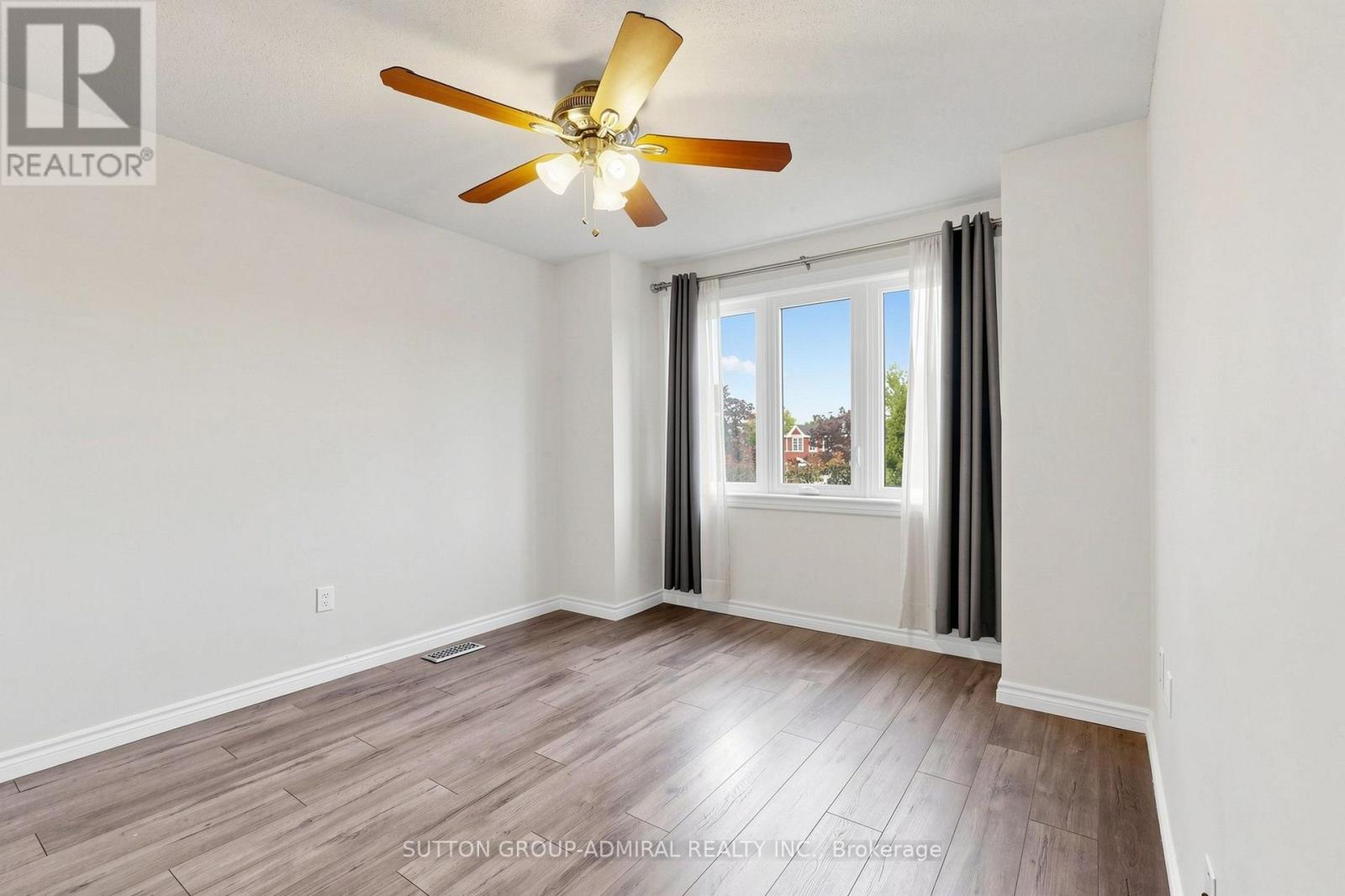 38 Felt Crescent, Barrie, Ontario  L4N 8V1 - Photo 24 - S13743664