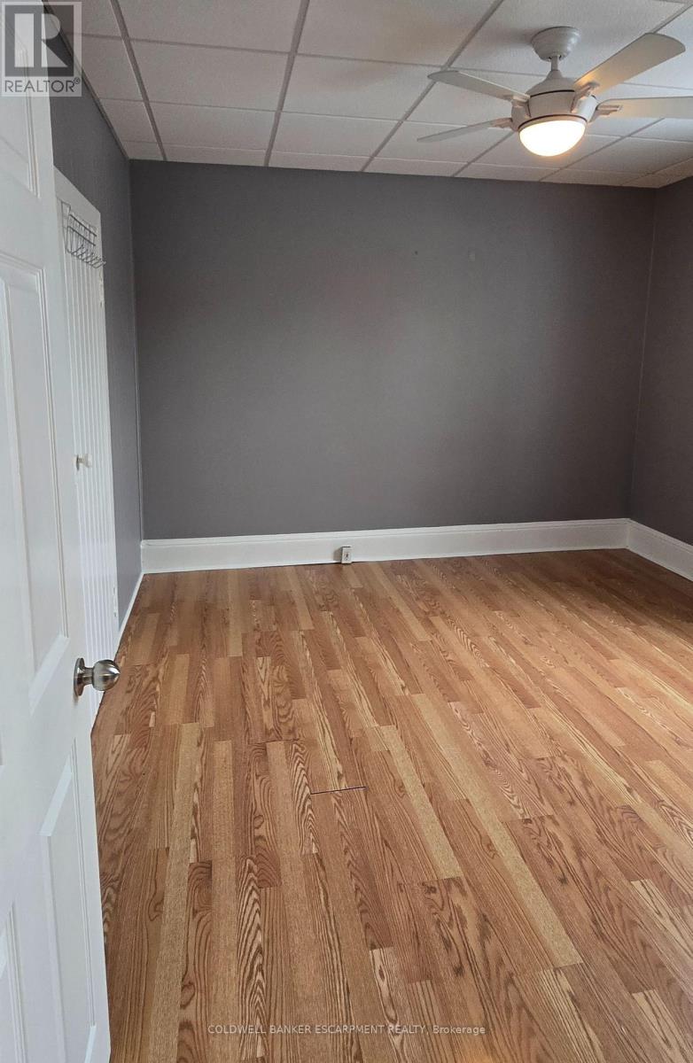 B - 154 Main Street E, Milton, Ontario  L9T 1N6 - Photo 16 - W13743674