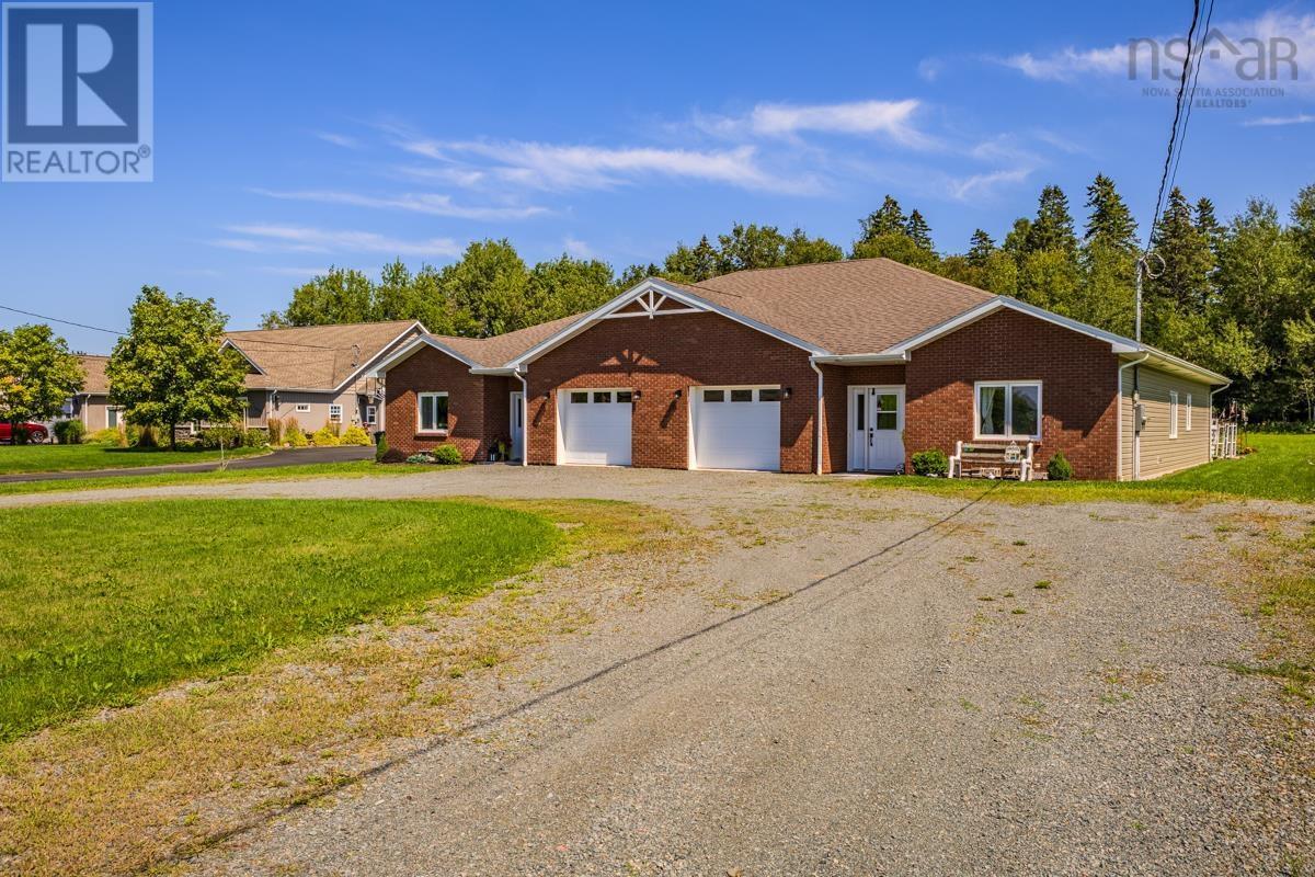 144-146 Village Line Avenue, Valley, Nova Scotia  B2N 0J3 - Photo 32 - 202622330
