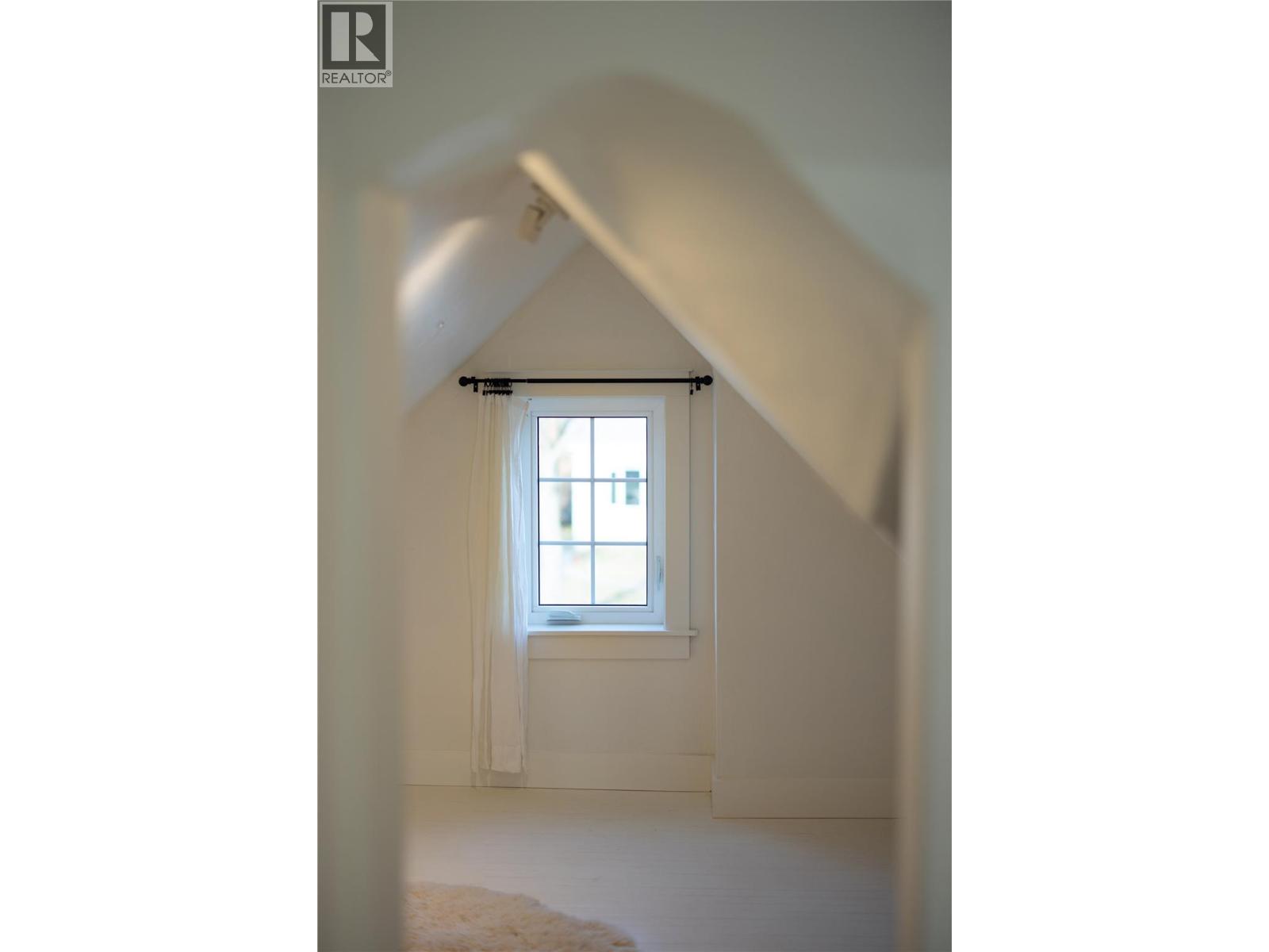 773 Sutherland Avenue, Kelowna, British Columbia  V1Y 5X4 - Photo 26 - 10389642