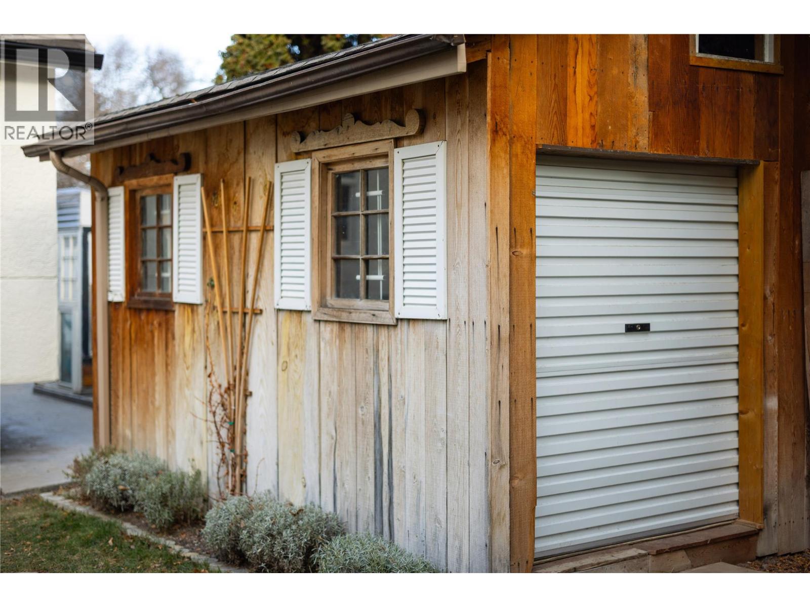 773 Sutherland Avenue, Kelowna, British Columbia  V1Y 5X4 - Photo 54 - 10389642