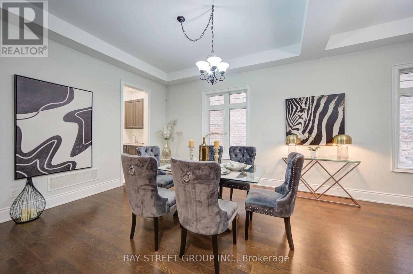 16 Malaspina Close, Brampton, Ontario  L6Y 6E2 - Photo 11 - W13739248