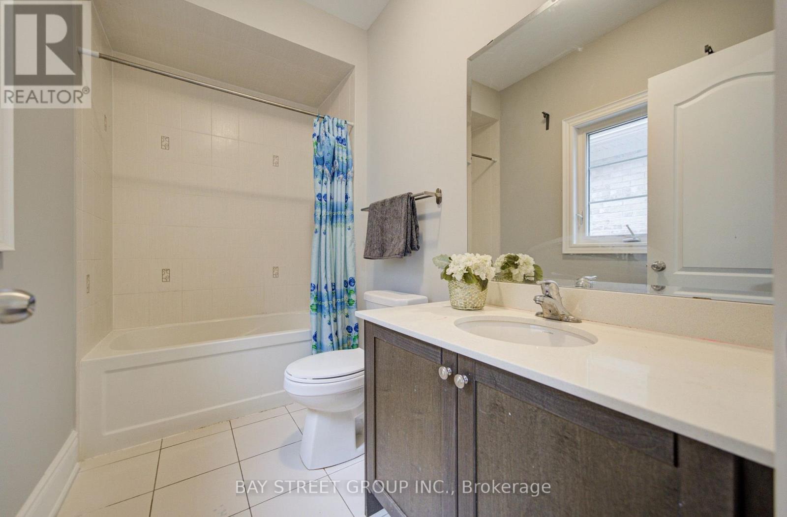 16 Malaspina Close, Brampton, Ontario  L6Y 6E2 - Photo 39 - W13739248