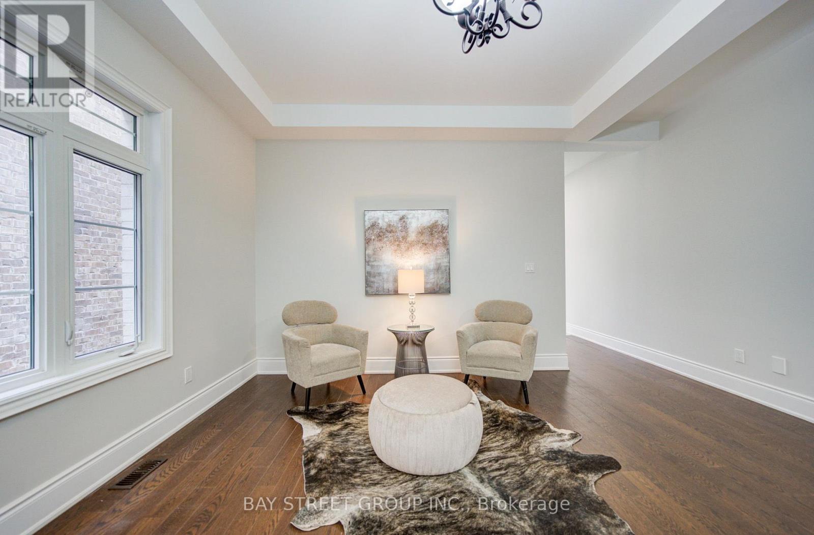 16 Malaspina Close, Brampton, Ontario  L6Y 6E2 - Photo 9 - W13739248