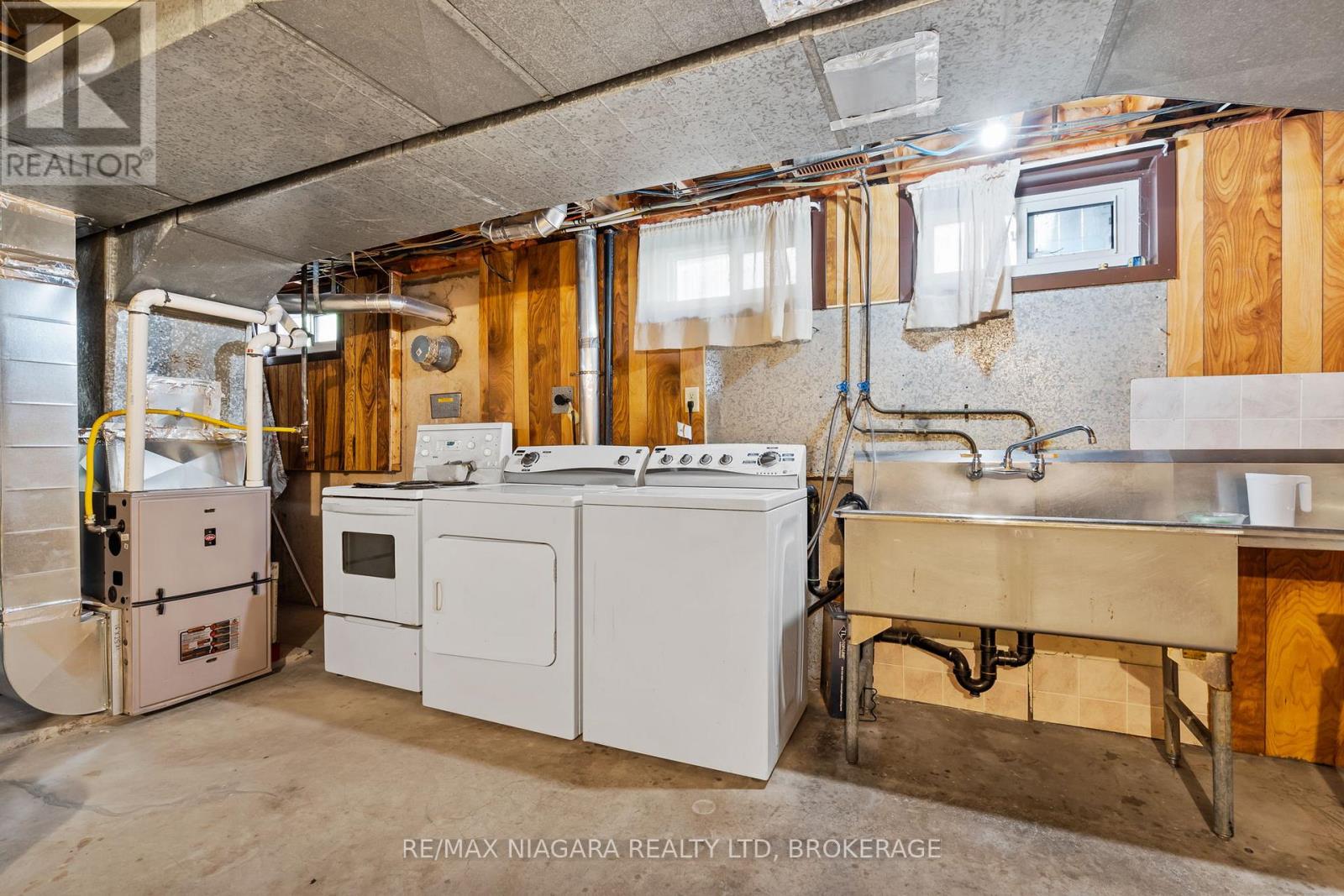 26 Forster Avenue, Thorold, Ontario  L2V 4J5 - Photo 19 - X13743712