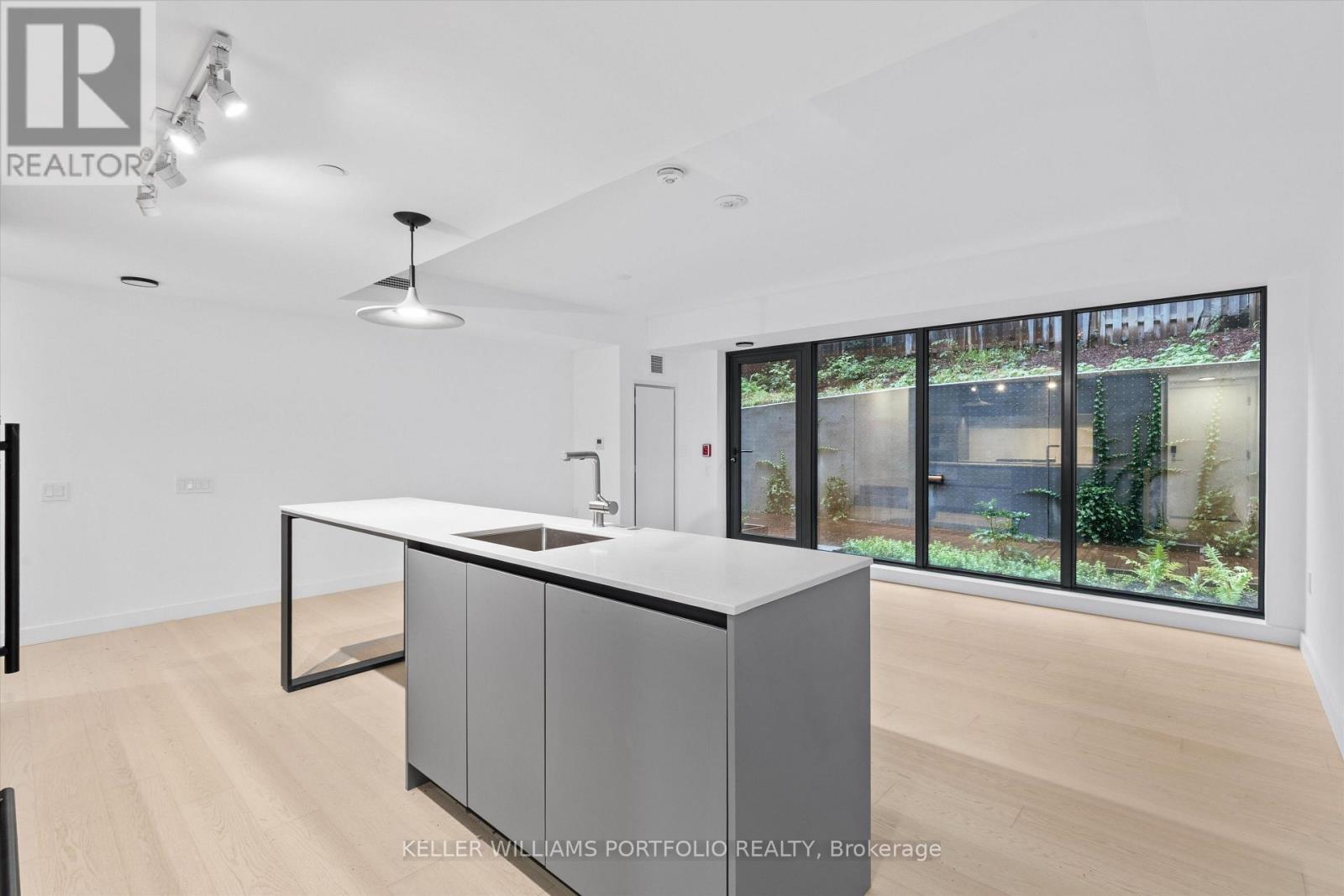 TH09 - 1720 BAYVIEW AVENUE, Toronto, Ontario