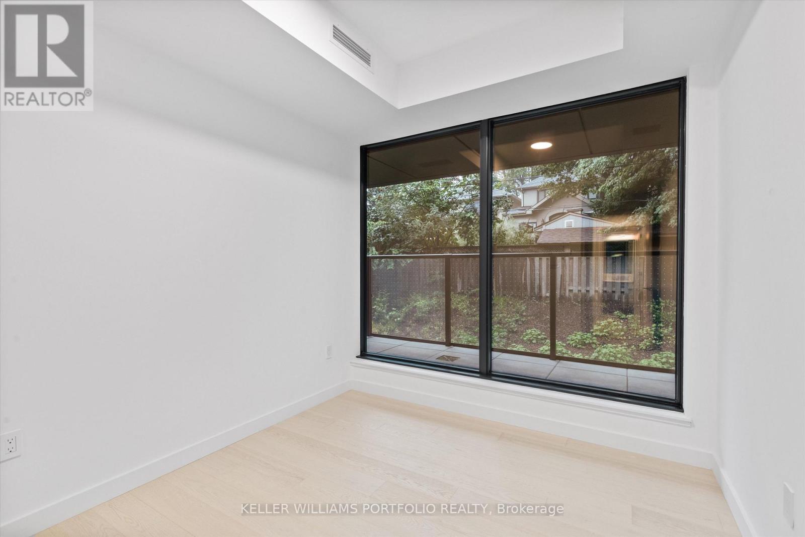 Th09 - 1720 Bayview Avenue, Toronto, Ontario  M4G 3C4 - Photo 13 - C13743688