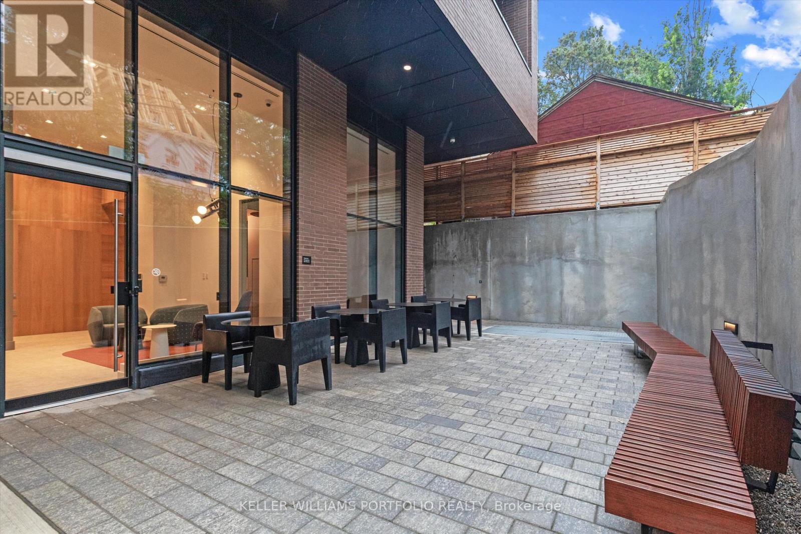 Th09 - 1720 Bayview Avenue, Toronto, Ontario  M4G 3C4 - Photo 19 - C13743688