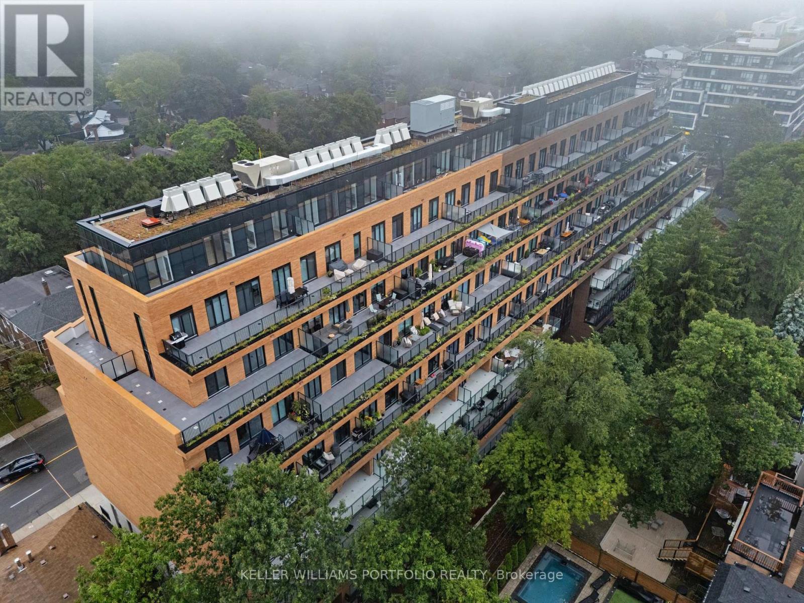 Th09 - 1720 Bayview Avenue, Toronto, Ontario  M4G 3C4 - Photo 2 - C13743688