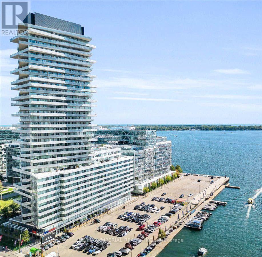 205 - 15 QUEENS QUAY E, Toronto, Ontario