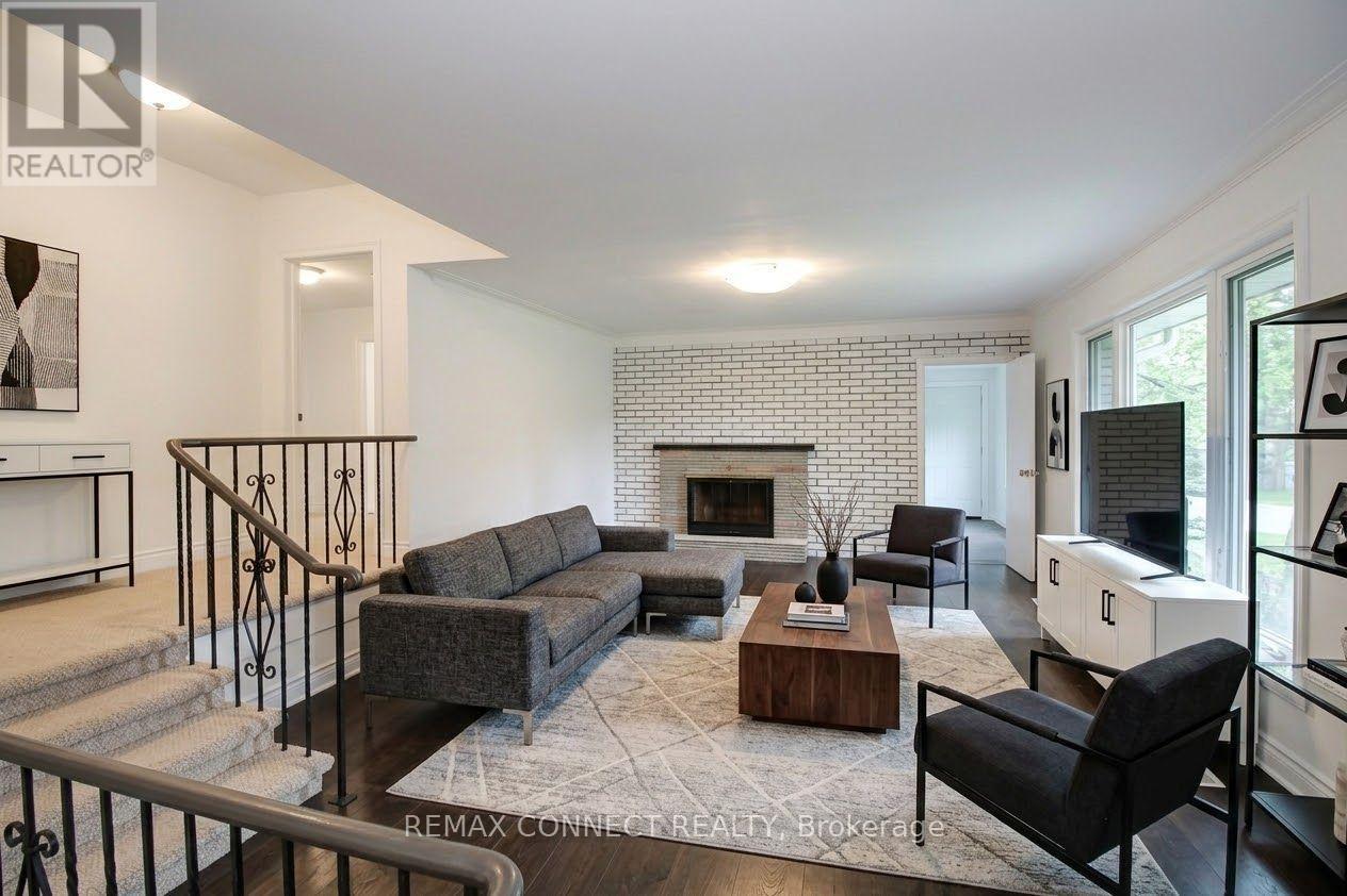 -  MAIN - 12 LONGBRIDGE ROAD, Vaughan, Ontario