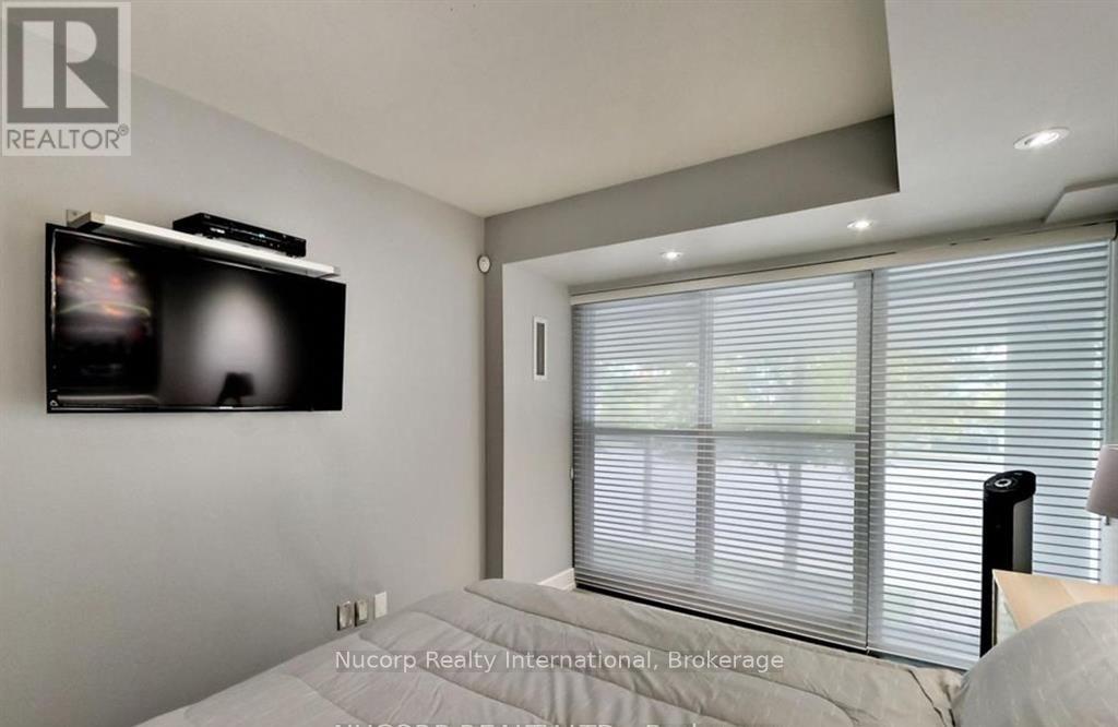 1040 The Queensway, Toronto, Ontario  M8Z 0A7 - Photo 16 - W13743692